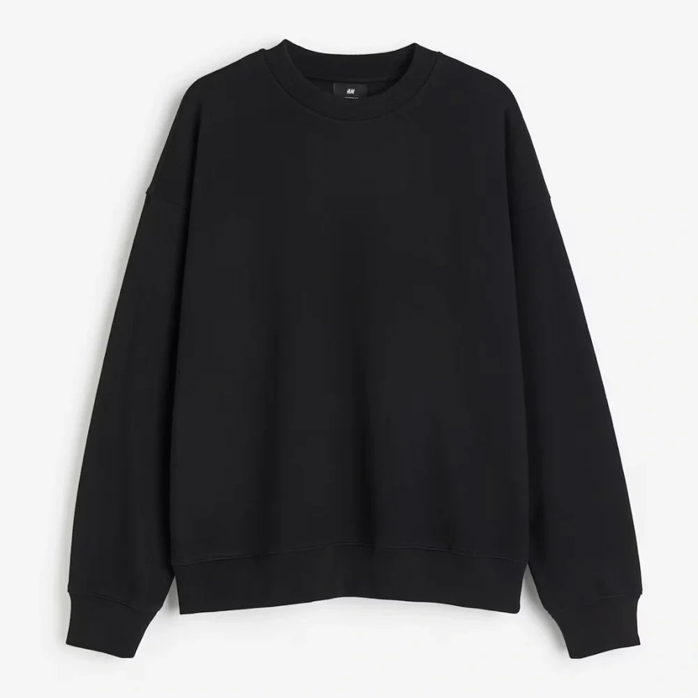 H& M oversized 100 % cotton black sweatshirt size large new with tags unisex